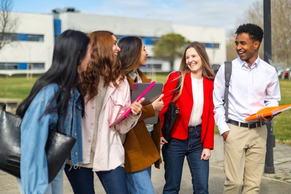 Estudiantes de nuevo ingreso en la BUAP 2026